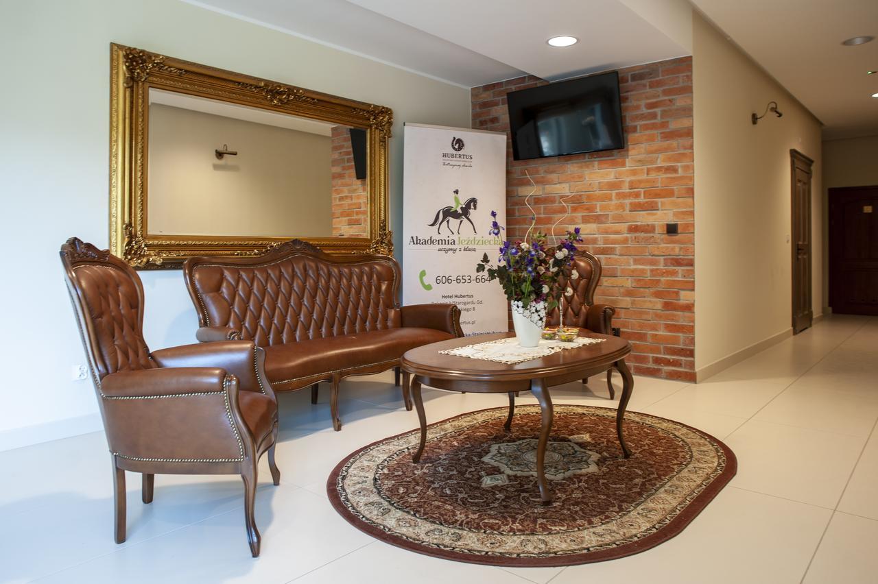 Hubertus Aparthotel & Restaurant & Horse Club Starogard Gdanski Exterior photo